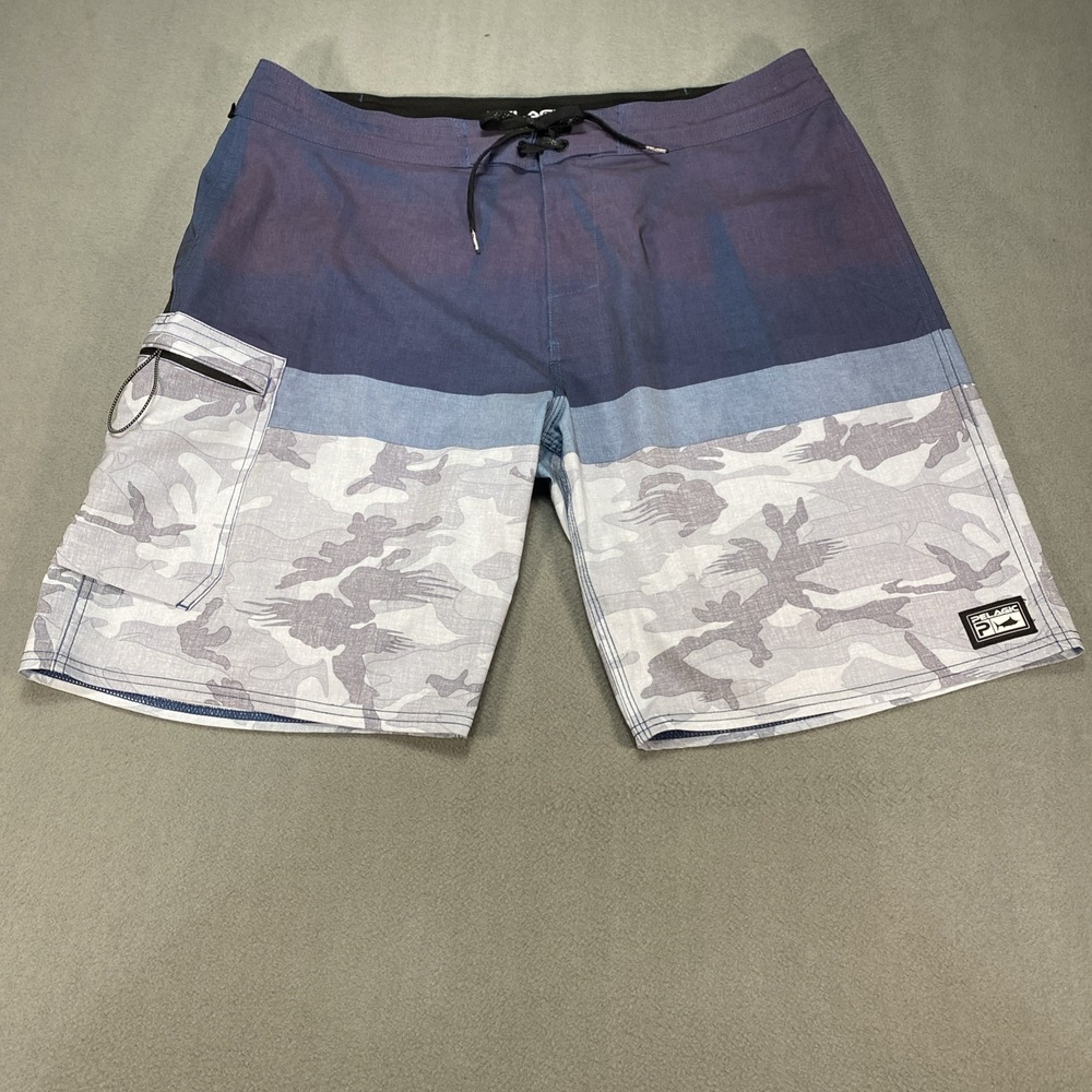Pelagic Mens 38 High Performance Fishing Board Shorts Blue Camo